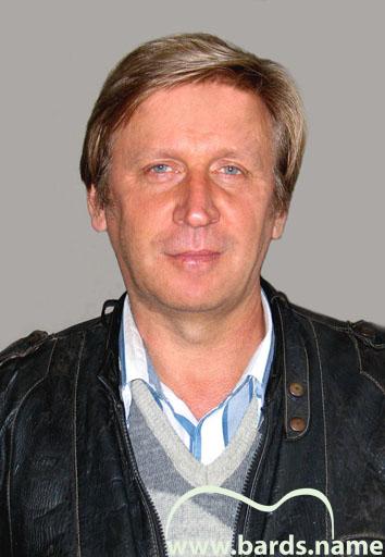 Александр Лавзарев